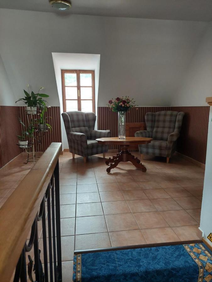 Hotel Salamander - Garni Banská Štiavnica Esterno foto