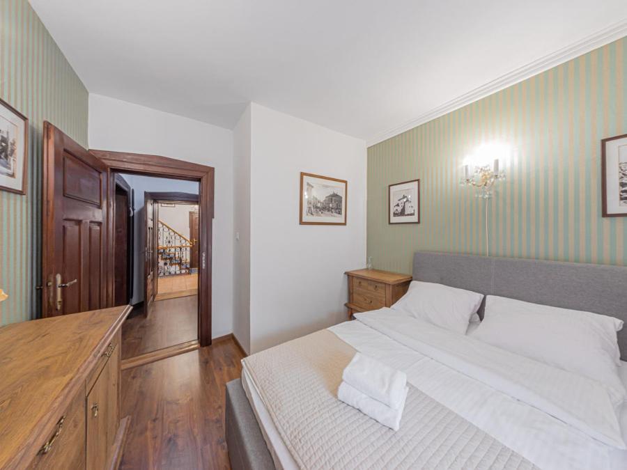 Hotel Salamander - Garni Banská Štiavnica Esterno foto