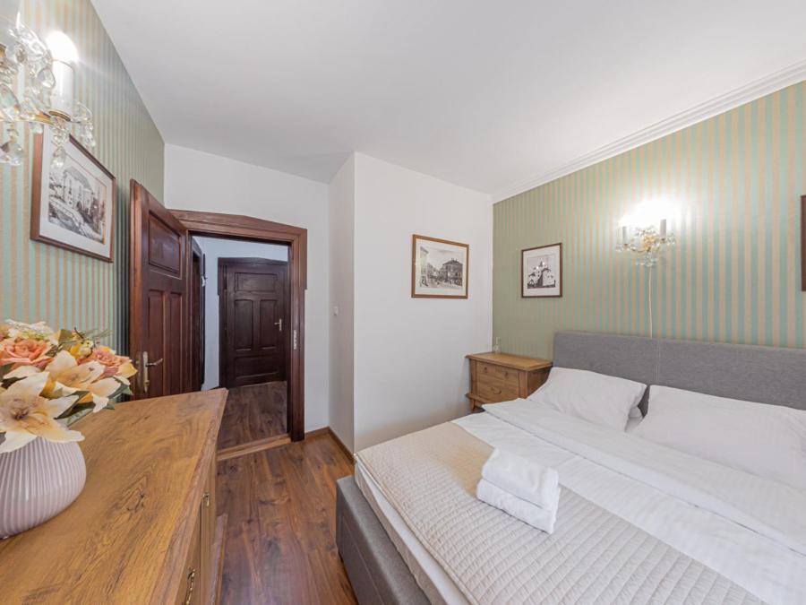 Hotel Salamander - Garni Banská Štiavnica Esterno foto