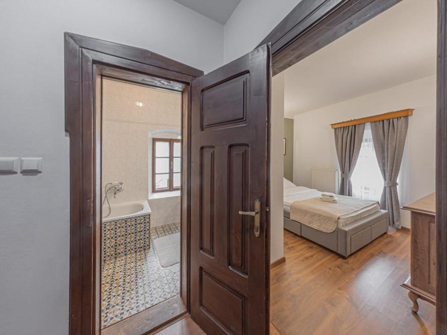 Hotel Salamander - Garni Banská Štiavnica Esterno foto
