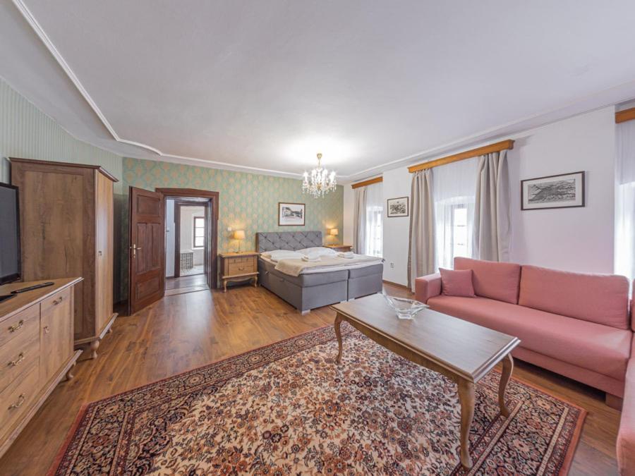 Hotel Salamander - Garni Banská Štiavnica Esterno foto