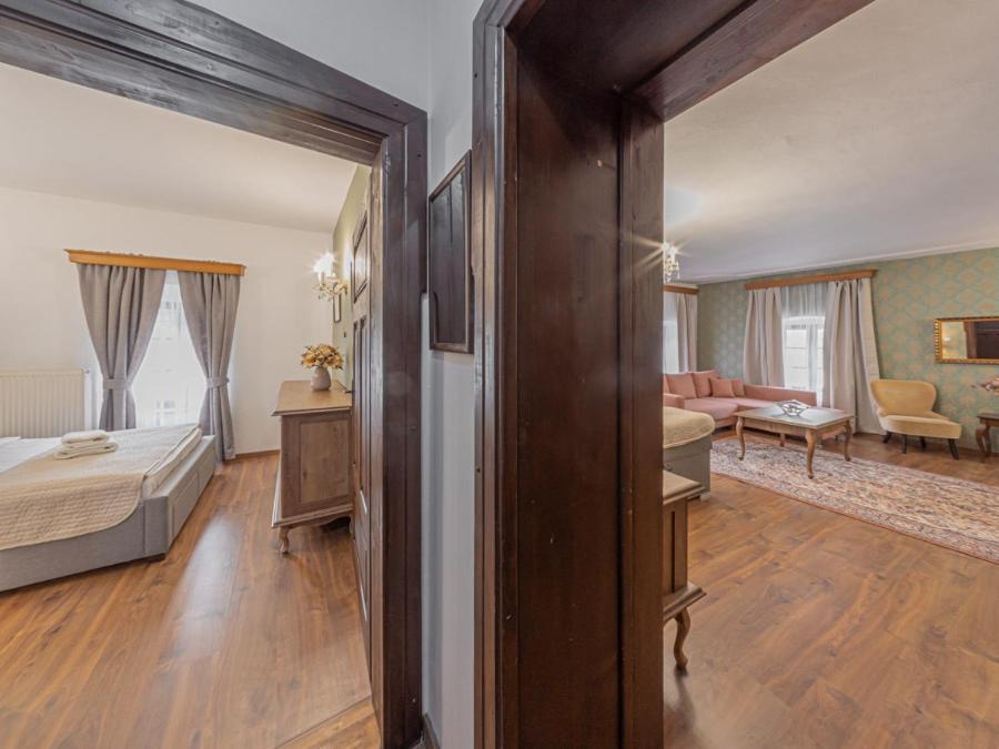 Hotel Salamander - Garni Banská Štiavnica Esterno foto