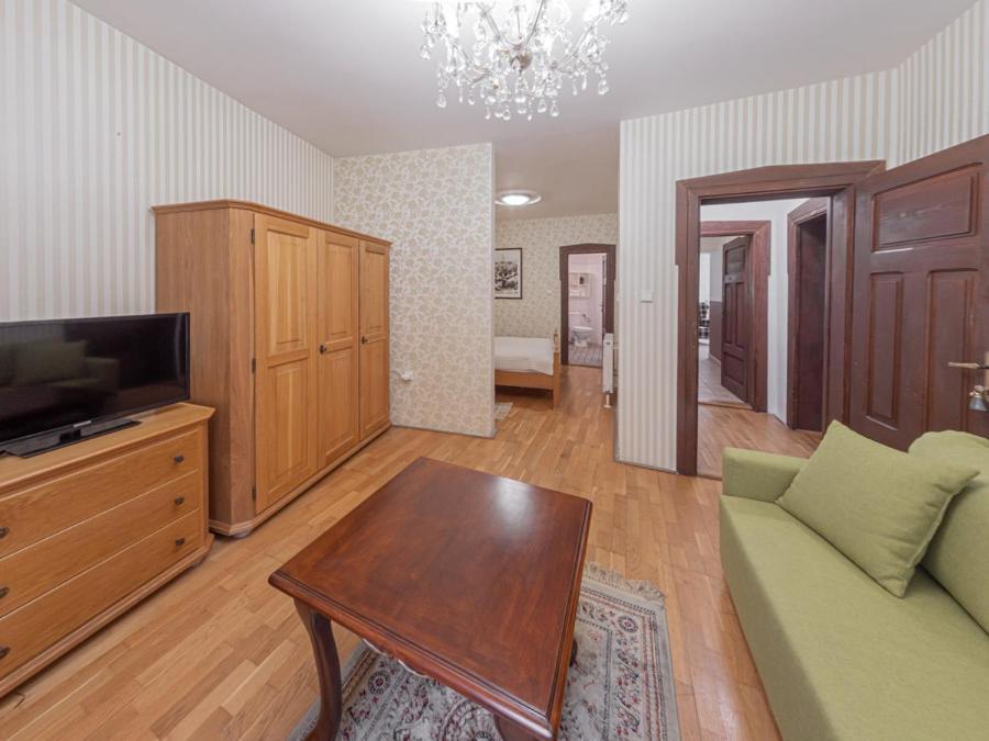 Hotel Salamander - Garni Banská Štiavnica Esterno foto