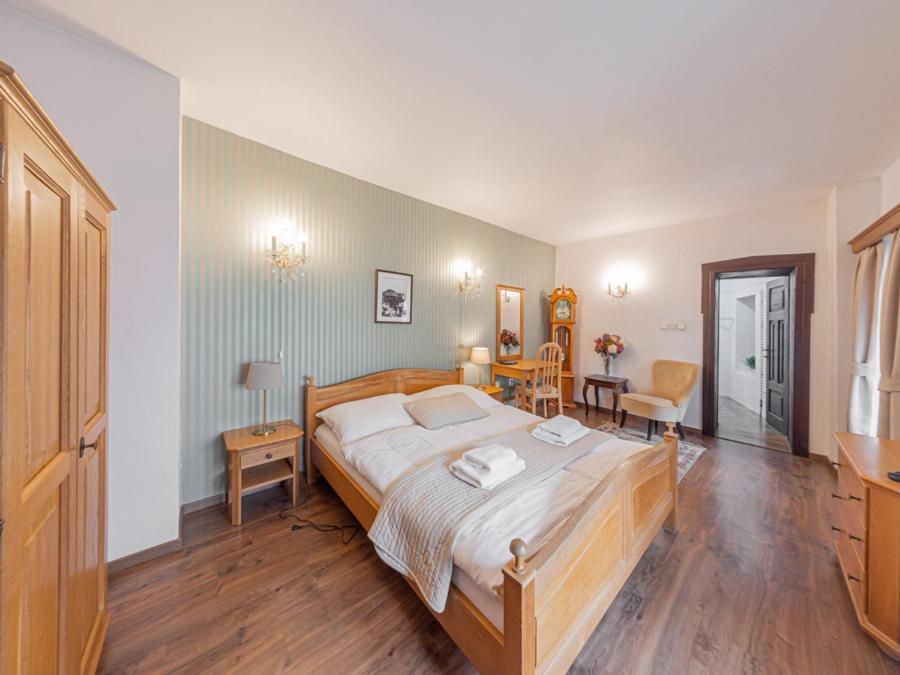 Hotel Salamander - Garni Banská Štiavnica Esterno foto