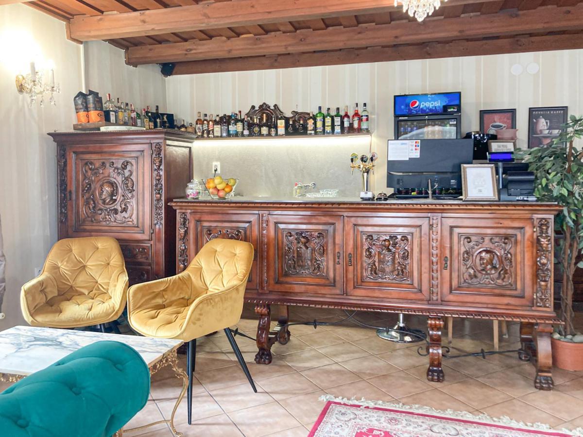 Hotel Salamander - Garni Banská Štiavnica Esterno foto